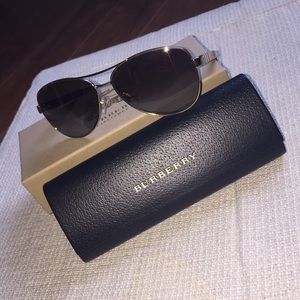 Burberry aviator